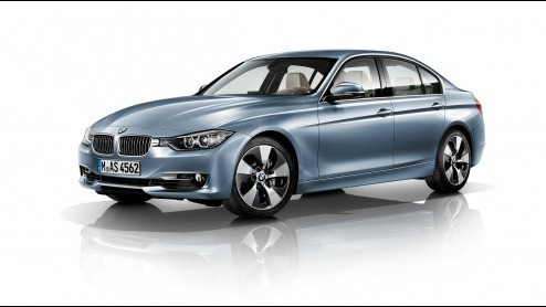 Chinezen hebben iets met beenruimte. Hoe meer vrije centimeters, des te meer status je hebt. Daarom komt BMW nu ook met een verlengde versie van de 3 Serie. De presentatie vindt plaats op de Auto Chin
