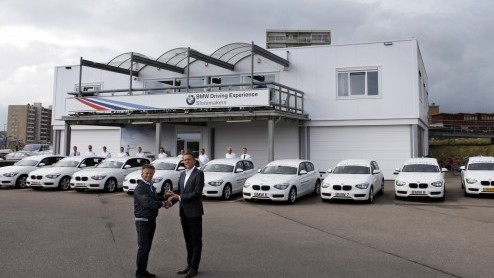 BMW greep het DTM-raceweekeinde te Zandvoort aan om daar, onder de naam Driving Experience Slotemaker de eerste merkgebonden rijvaardigheidstraining in Nederland te openen. Het Experience Center is ge