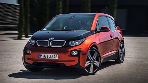 BMW i3 is mondiaal onthuld. Eerste elektrische BMW uit serieproductie, optioneel verkrijgbaar met range extender. Verkoop vindt plaats via BMW i agenten.