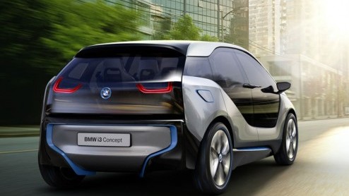 Op 29 juli onthult BMW eindelijk de productieversie van de i3. Bijgaande teaser en een video moeten ons alvast opwarmen voor de volledig elektrisch aangedreven bolide.