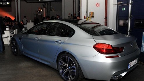 Naast een M6 Coup heeft BMW ook de Gran Coup in een nadrukkelijk sportief en extra krachtig jasje gestoken. De eerste foto's van de supersnelle vierdeurscoup doen nu de ronde.