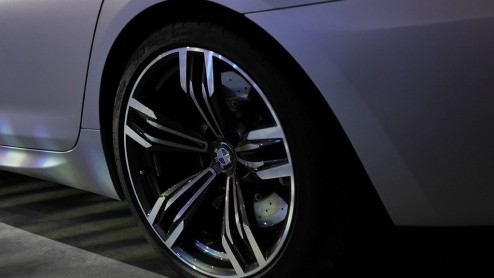 Naast een M6 Coup heeft BMW ook de Gran Coup in een nadrukkelijk sportief en extra krachtig jasje gestoken. De eerste foto's van de supersnelle vierdeurscoup doen nu de ronde.
