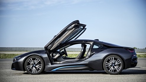BMW i3 en i8 onthuld tijdens persconferentie IAA Frankfurt 2013.