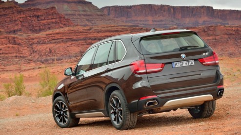 Nieuwe BMW X5 F15 2013 geintroduceerd. Ook leverbaar met sDrive25d (viercilinder en achterwielaandrijving). Vanaf 16 november bij de dealer.