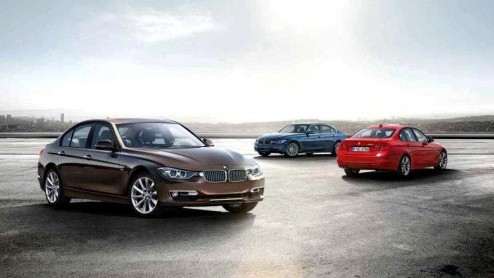 De nieuwe BMW 3 Serie is bijna onthuld. Als voorafje geeft BMW alvast de eerste details en specificaties vrij. Kern van het woord: sportiever, zuiniger en louter turbomotoren. In februari staat het ni