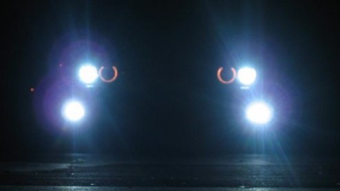 Een serieus bericht uit Belgie dat ongetwijfeld ook voor Nederland zal gelden: n op de vijf bestuurders rijdt met slechte verlichting, of helemaal geen licht. De mobiliteitsclub van onze Zuiderburen