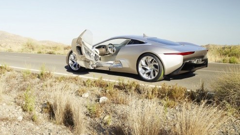 Kennen we 'm nog, die spectaculaire Jaguar C-X75? De Britten hebben zo juist bekend gemaakt deze sensatie op wielen in beperkte productie te nemen. Geweldig!