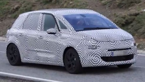 En wat hebben we hier? De nieuwe generatie Citron C4 Picasso tijdens intensieve tests in (jawel) Spanje! Wanneer de Fransen het eindresultaat laten zien? Al vrij snel. Is dit de Gezinsauto van het Ja