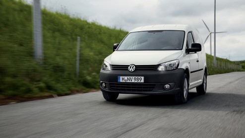 Speciaal voor ondernemers introduceert Volkswagen Bedrijfswagens de Caddy (Maxi) Economy Baseline. De nieuwe modellen hebben standaard een schuifdeur rechts en zijn scherp geprijsd vanaf 11.895 euro.