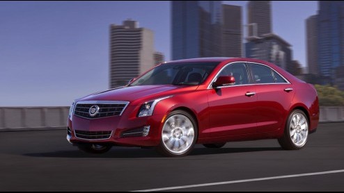 Dit is de A4 en 3-serie concurrent van Cadillac, de ATS. De achterwielaangedreven sedan debuteert met een tweeliter turbomotor en CUE, een nieuw centraal bedieningssysteem. Deze zomer start de verkoop