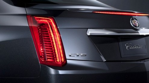 Cadillac presenteert in New York de vernieuwde CTS.