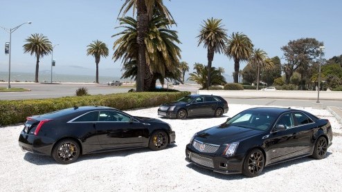 De snelste stationwagon doet Nederland aan. Vanaf nu staat de Cadillac CTS-V Sport Wagon in de showroom. De familiegezinde Amerikaan levert dankzij 564 pk uit een 6.2 liter V8 compressormotor supercar