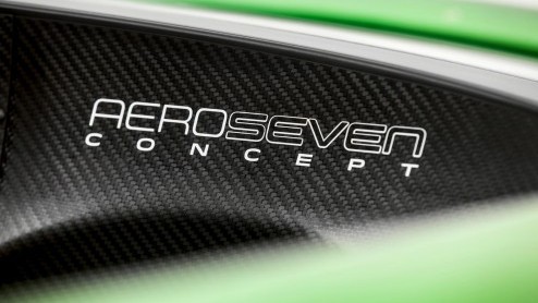 Caterham heeft de eerste informatie vrijgegeven van de AeroSeven Concept. Het studiemodel dat dit weekend wordt onthuld tijdens de Grand Prix van Singapore blijkt een heus kanon.