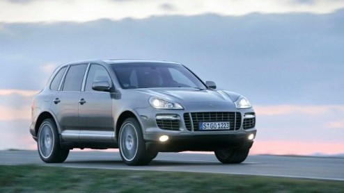 Van de tweede generatie Porsche Cayenne was  in tegenstelling tot zijn voorganger - de meest overtreffende trap Turbo S nog niet in het leveringsprogramma opgenomen. Vandaag komt daar verandering in,