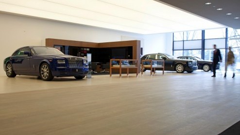 Cito Motors Eindhoven neemt importeurschap Rolls-Royce op zich. Het Brabantse bedrijf vertegenwoordigt ook al Aston Martin.