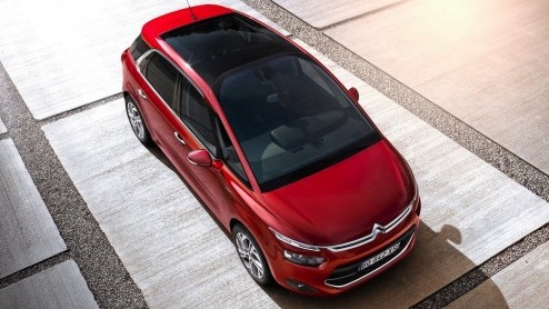 Citroen heeft de eerste prijzen van de nieuwe C4 Picasso bekend gemaakt. De MPV arriveert in juni bij de dealers.