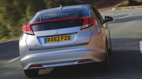 Na de introductie van hybrides stapt Honda de komende tijd in de wereld van downsizing. De nieuwe Honda Civic wordt vanaf april leverbaar met een kleinere en toch krachtige diesel, die als eerste uit
