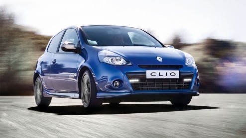 In samenwerking met Philips biedt Renault LED-dagrijverlichting aan voor onder meer de Clio, Mgane, Scnic, Kangoo II en Espace. Deze veilige accessoire kost 259 euro en wordt bij de dealer gemonteer