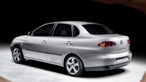 De nieuwe Seat Ibiza is een feit, de vierdeurs-versie Cordoba nog niet. Het huidige model blijft nog gewoon leverbaar, als Last Edition. Een complete uitvoering met tal van extras voor een leuk pri