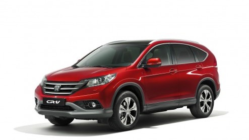 En daar hebben we weer de nieuwe Honda CR-V. Goed kijken, want dit keer schijnt Honda licht op de Europese versie in plaats van de Amerikaanse. In de loop van de herfst staat de derde generatie bij de