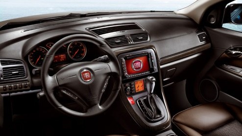 Fiat presenteert volgende maand op de Bologna autoshow de vernieuwde Fiat Croma. Deze gezins-Italiaan onderging een aantal uiterlijke wijzigingen, geheel in lijn met de Bravo en Grande Punto. De eerst