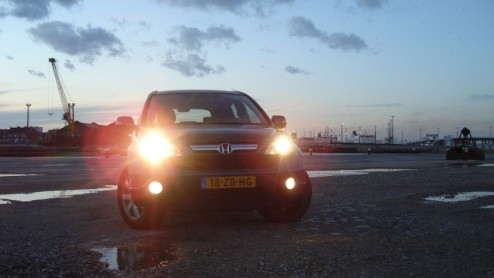 Sinds 1997 is Honda al vertegenwoordigd in het midi-SUV segment. De eerste generatie CR-V deed toen zijn intrede. In die tijd was de vraag naar dergelijke modellen beduidend lager dan vandaag de dag.