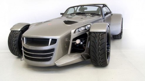 De Donkervoort D8 GTO is al lang geen geheim meer. Over de definitieve specificaties had de fabrikant nog geen uitspraken gedaan. De testsessies zijn inmiddels afgerond en de specs wereldkundig gemaa