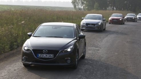 Reisverslag Dag 6 van Mazda Route 3 in Hiroshima to Frankfurter Challenger Tour 2013. Het afscheid nadert. Wij zijn ongeschonden gebleven en de auto ook, maar dat geldt niet voor elke Mazda3...