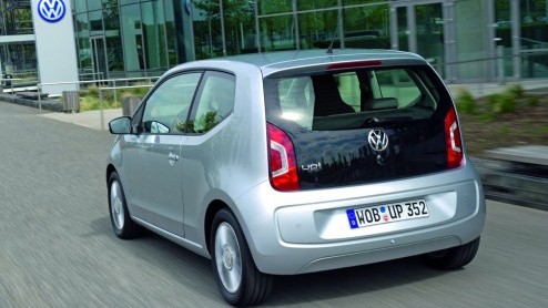 Volkswagen heeft de definitieve vanafprijs van de Up bekendgemaakt. De nieuwe stadsrakker is er begin volgend jaar vanaf 8490 euro.