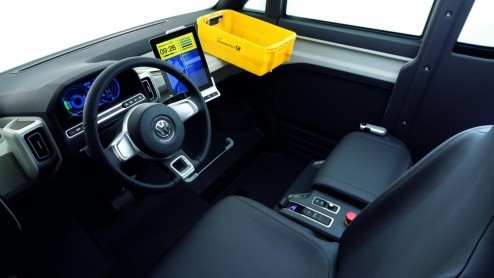 Maak kennis met de Volkswagen eT; een kleine bestelauto met elektrische aandrijving. Handig voor bezorgdiensten zoals die van de Deutsche Post. Niet zo gek dus dat de Duitsers het postbedrijf heeft la