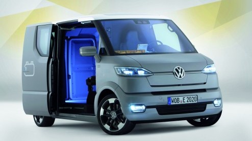 Maak kennis met de Volkswagen eT; een kleine bestelauto met elektrische aandrijving. Handig voor bezorgdiensten zoals die van de Deutsche Post. Niet zo gek dus dat de Duitsers het postbedrijf heeft la