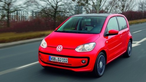 Volkswagen heeft lange tijd geen model gehad onder de psychologische grens van 10.000 euro. De komst van de Up eind vorig jaar luidde een nieuw tijdperk in voor Volkswagen. En die Up-familie wordt nu
