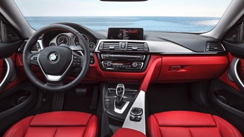BMW 4 Serie Coup is de luxe, exclusievere en nog sportievere broer van de 3 Serie. Hij staat hoger op de ladder en komt in oktober naar Nederland.