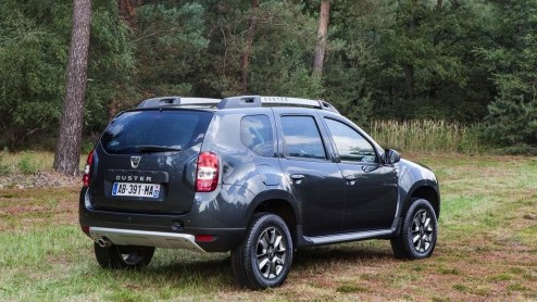 Dacia Dag 2013 voor Dacia fans, rijders en potentiele klanten op Vliegveld Valkenburg bij Katwijk.