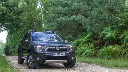 Dacia Dag 2013 voor Dacia fans, rijders en potentiele klanten op Vliegveld Valkenburg bij Katwijk.