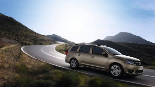Dacia Dag 2013 voor Dacia fans, rijders en potentiele klanten op Vliegveld Valkenburg bij Katwijk.
