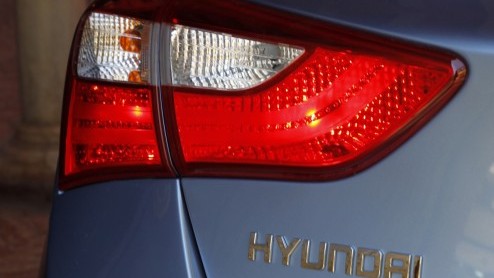 Zonder ook maar een kilometer gereden te hebben wisten we het al: de Koreanen mogen trots zijn op hun nieuwe Hyundai i30 . Het is immers niet vanzelfsprekend dat de CEO van Volkswagen AG ten tijde van