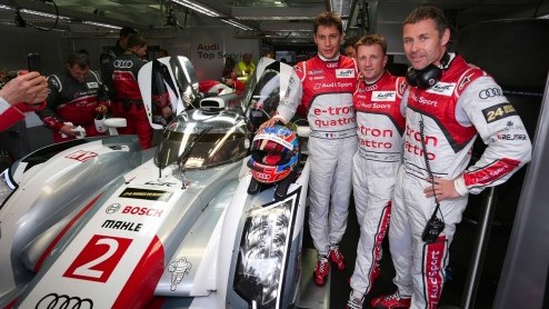 Audi R18 e-tron quattro is verbeterd voor de 24 uur van Le Mans in 2013. De elektromotoren zijn sterker geworden, het gewicht is aangepast en de aerodynamica is verbeterd.