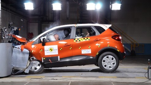 EuroNCAP test Dacia Sandero, Nissan Evalia, Chevrolet Trax en Renault Captur