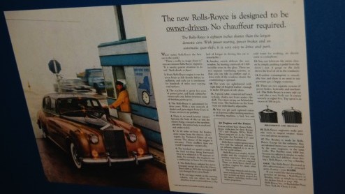 Autoreclame is van alle tijden. De tentoonstelling '125 jaar Autoreclame' in het Museum van de Twintigste Eeuw brengt dat op amuserende wijze in beeld. Wanneer ontwikkelde de auto zich tot statussymbo