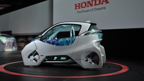 De afgelopen weken hebben we gezien wat de Tokio Motor Show ons heeft gebracht. Maar aangezien de Japanners er soms bijzondere visies op mobiliteit na houden willen we je een paar 'vreemde snuiters' n