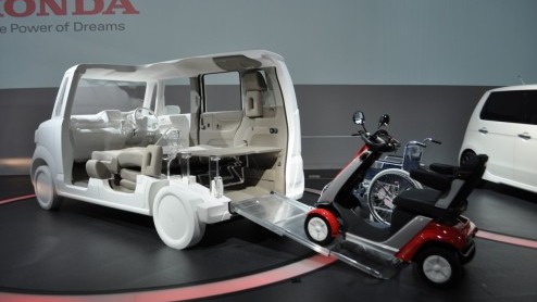 De afgelopen weken hebben we gezien wat de Tokio Motor Show ons heeft gebracht. Maar aangezien de Japanners er soms bijzondere visies op mobiliteit na houden willen we je een paar 'vreemde snuiters' n