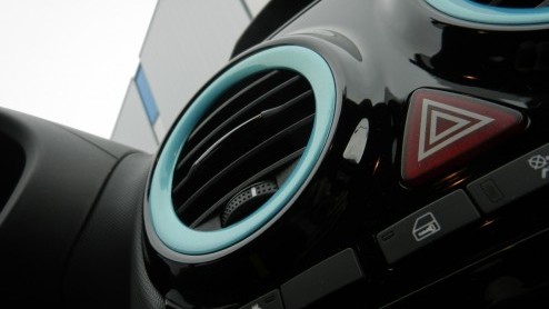 Het zal geen nieuws zijn dat je met een auto op LPG stukken voordeliger kan rijden. Bij de driedeurs Corsa 1.2 LPG gaat die vlieger dubbel op want die is ook nog eens BPM- en wegenbelastingvrij. Zo'n