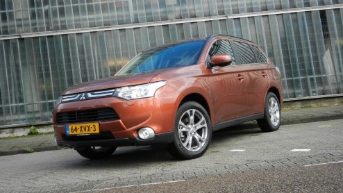 Het tij is gekeerd bij Mitsubishi. Het merk moet vooruit en heeft daarom een drietrapsraket gelanceerd. Wat zit daar in? Een vernieuwde ASX, een kleine hatchback op basis van de in Japan gentroduceer