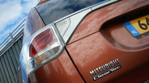 Het tij is gekeerd bij Mitsubishi. Het merk moet vooruit en heeft daarom een drietrapsraket gelanceerd. Wat zit daar in? Een vernieuwde ASX, een kleine hatchback op basis van de in Japan gentroduceer