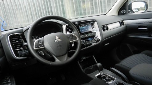 Het tij is gekeerd bij Mitsubishi. Het merk moet vooruit en heeft daarom een drietrapsraket gelanceerd. Wat zit daar in? Een vernieuwde ASX, een kleine hatchback op basis van de in Japan gentroduceer