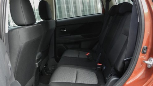 Het tij is gekeerd bij Mitsubishi. Het merk moet vooruit en heeft daarom een drietrapsraket gelanceerd. Wat zit daar in? Een vernieuwde ASX, een kleine hatchback op basis van de in Japan gentroduceer