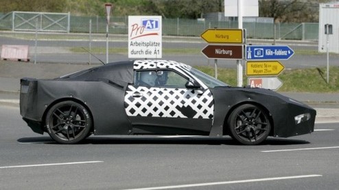 Het is misschien even stil geweest rondom Lotus, maar het begeerlijke merk heeft zijn zinnen gezet op een nieuw model. De nieuwe telg draagt de codenaam Eagle en zal een stuk groter zijn dan de al bes
