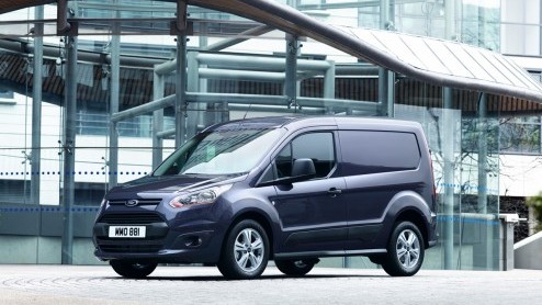 Ford Transit Connect wordt eind 2013 leverbaar. In de prijslijst met 1.0 Ecoboost of 1.6 TDCi. Verkrijgbaar met korte of lange wielbasis en 3.0 m3 of 3.7 m3 laadruimte.