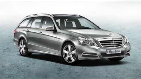Dit jaar staat bij Mercedes-Benz 125 jaar innovatie centraal en dat wordt gevierd. Bijvoorbeeld met de E-Klasse Edition 125! Sport. Mercedes levert deze speciale uitvoering alleen als Estate en met ee